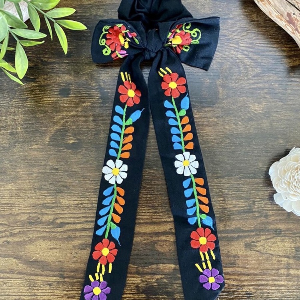Mexican Embroidered hair tie with bow